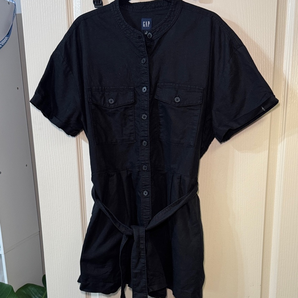 GAP Woman Black Button jumpsuit